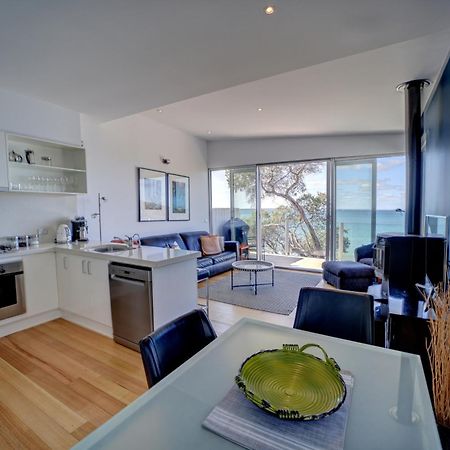 פורט פיירי Battery Cove Beach Front Apartment מראה חיצוני תמונה